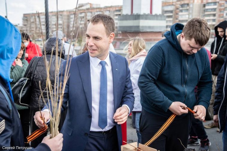 Порно сайт магнитогорске,клуб трахнутых жен