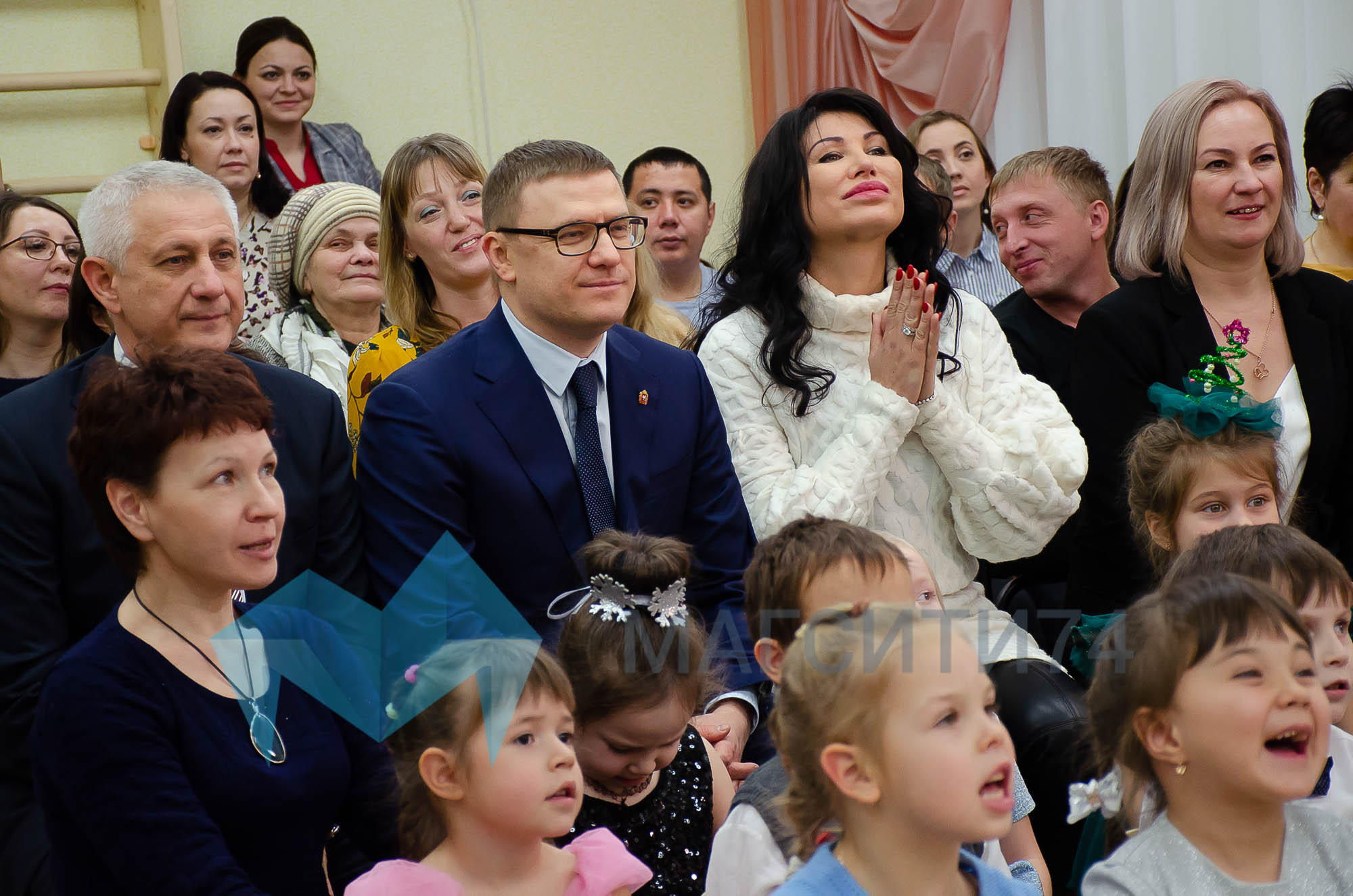 Алексей Текслер побывал на утреннике в новом детском саду в Магнитогорске -  Новости Магнитогорска - Магсити74