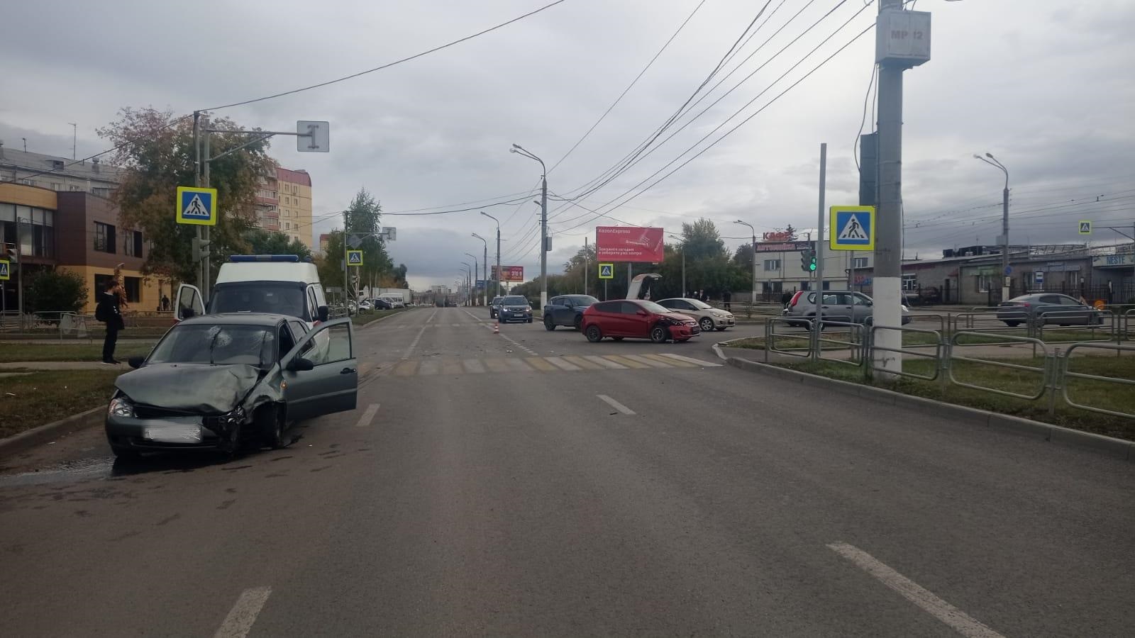 В Магнитогорске за два дня произошло 9 ДТП с пострадавшими | 10.10.2022 |  Магнитогорск - БезФормата