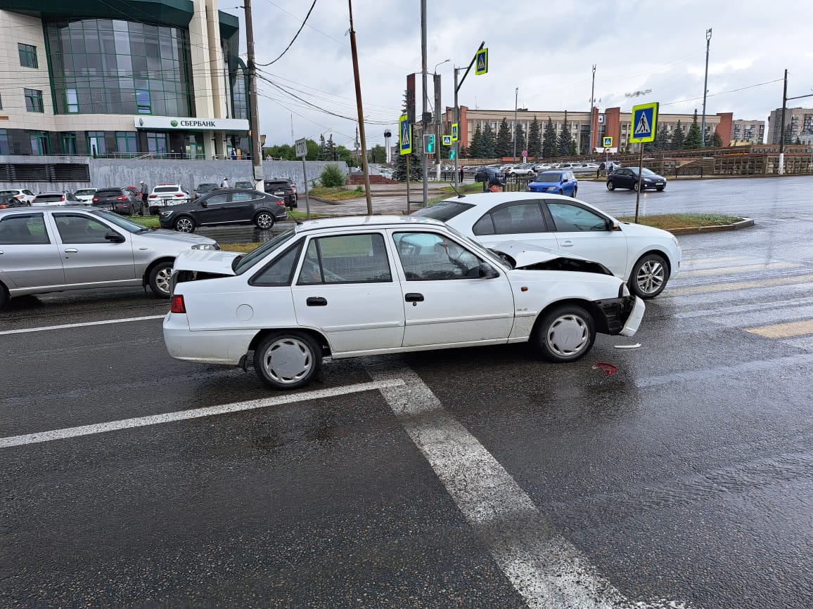 В Магнитогорске за сутки произошло две аварии с пострадавшими - Новости  Магнитогорска - Магсити74