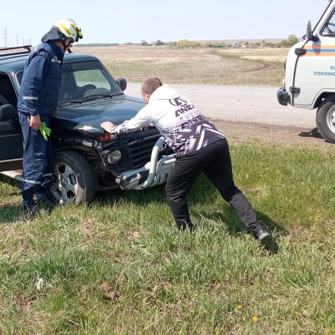 На Южном Урале машина перевернулась на крышу после ДТП - Новости  Магнитогорска - Магсити74